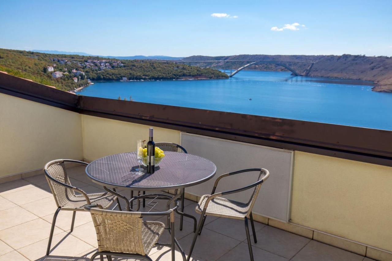 Luxury Villa Ostro With Pool & Krk Bridge View Kraljevica Exterior photo